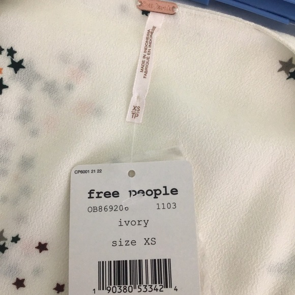 Free People Back to Basics Floral-Print Wrap Top - Picture 4 of 7